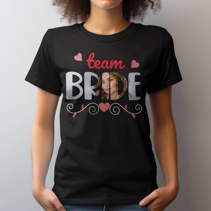 Tricou personalizat pentru petrecerea burlacitelor- Team bride cu poza