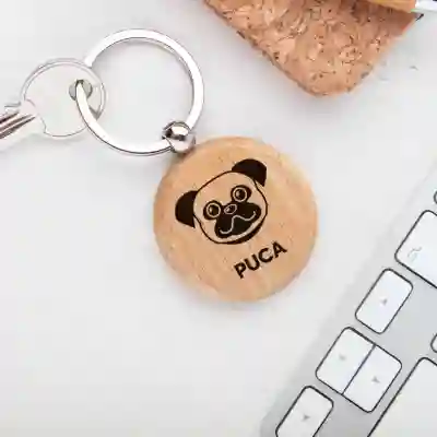 Breloc din Lemn personalizat cu rasa Pug