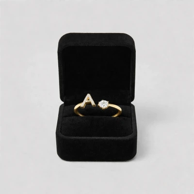 Inel dama cu initiala personalizata