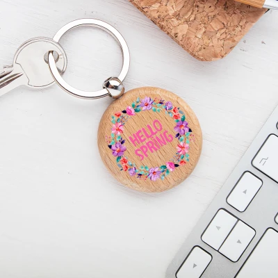 Breloc din Lemn personalizat - O primavara frumoasa