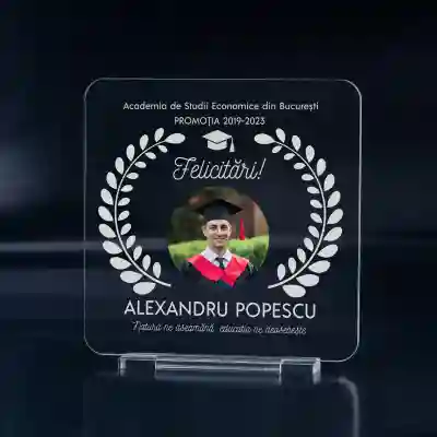 Trofeu personalizat - Absolvire