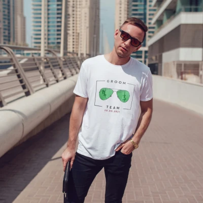 Tricou personalizat pentru petrecerea burlacilor - Groom Team Glasses