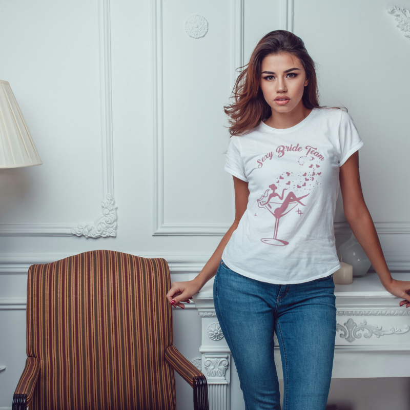 Tricou personalizat pentru petrecerea burlacitelor - Sexy Bride Team