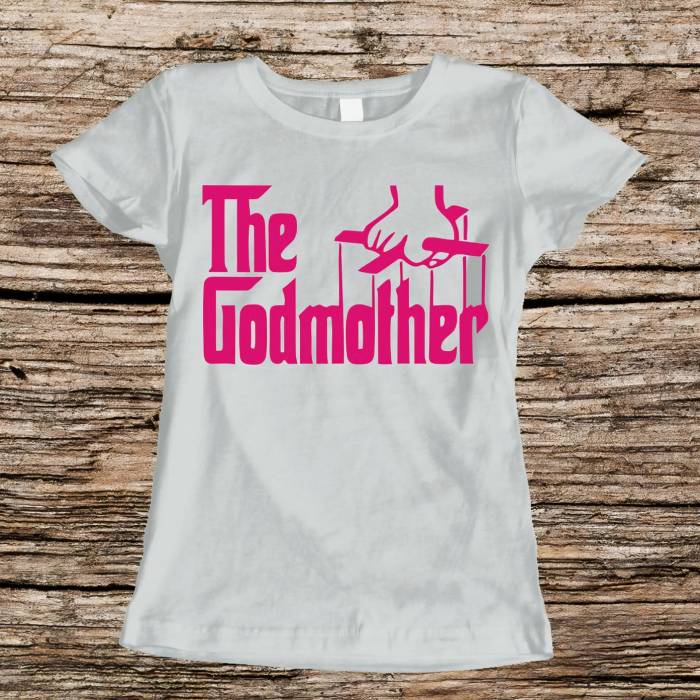 Tricou personalizat pentru petrecerea burlacitelor - The godmother
