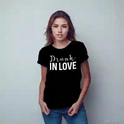 Tricou pentru burlacite personalizat - Drunk in love