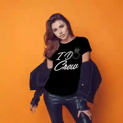 Tricou pentru burlacite personalizat - I do crew