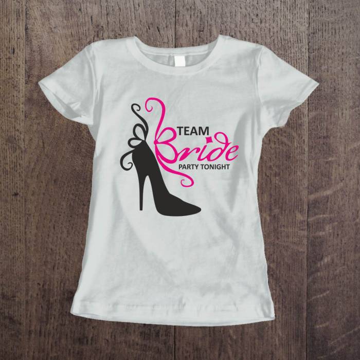 Tricou pentru burlacite personalizat - Party Tonight