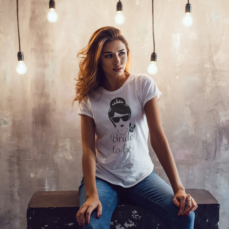 Tricou personalizat pentru petrecerea burlacitelor - Future bride
