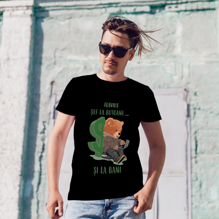 Tricou personalizat - Sef la butoane si la bani
