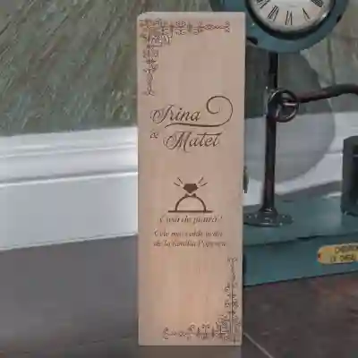 Cutie de vin personalizata pentru nunta